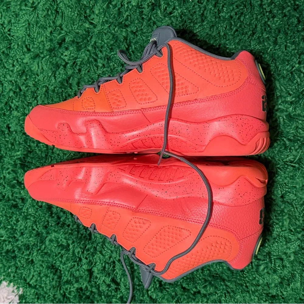 Air Jordan 9 Retro Low 